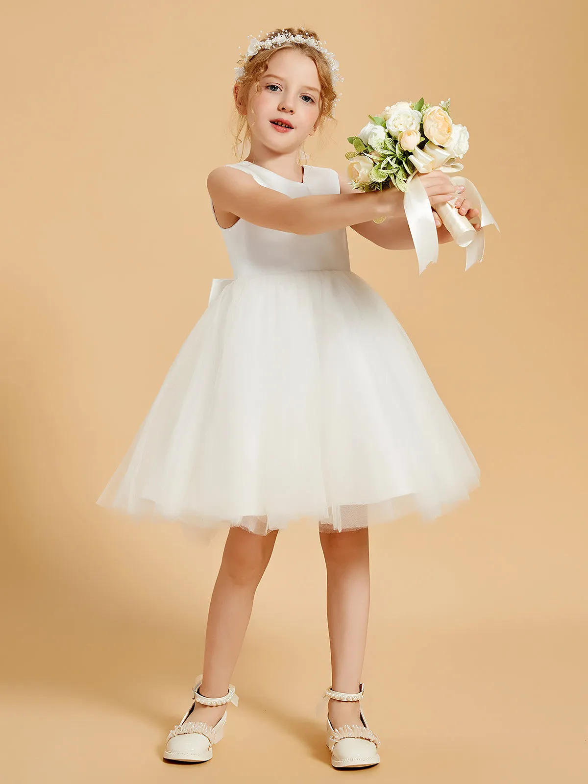 Charming V-Neck Flower Girl Dresses with Bowknot Accents